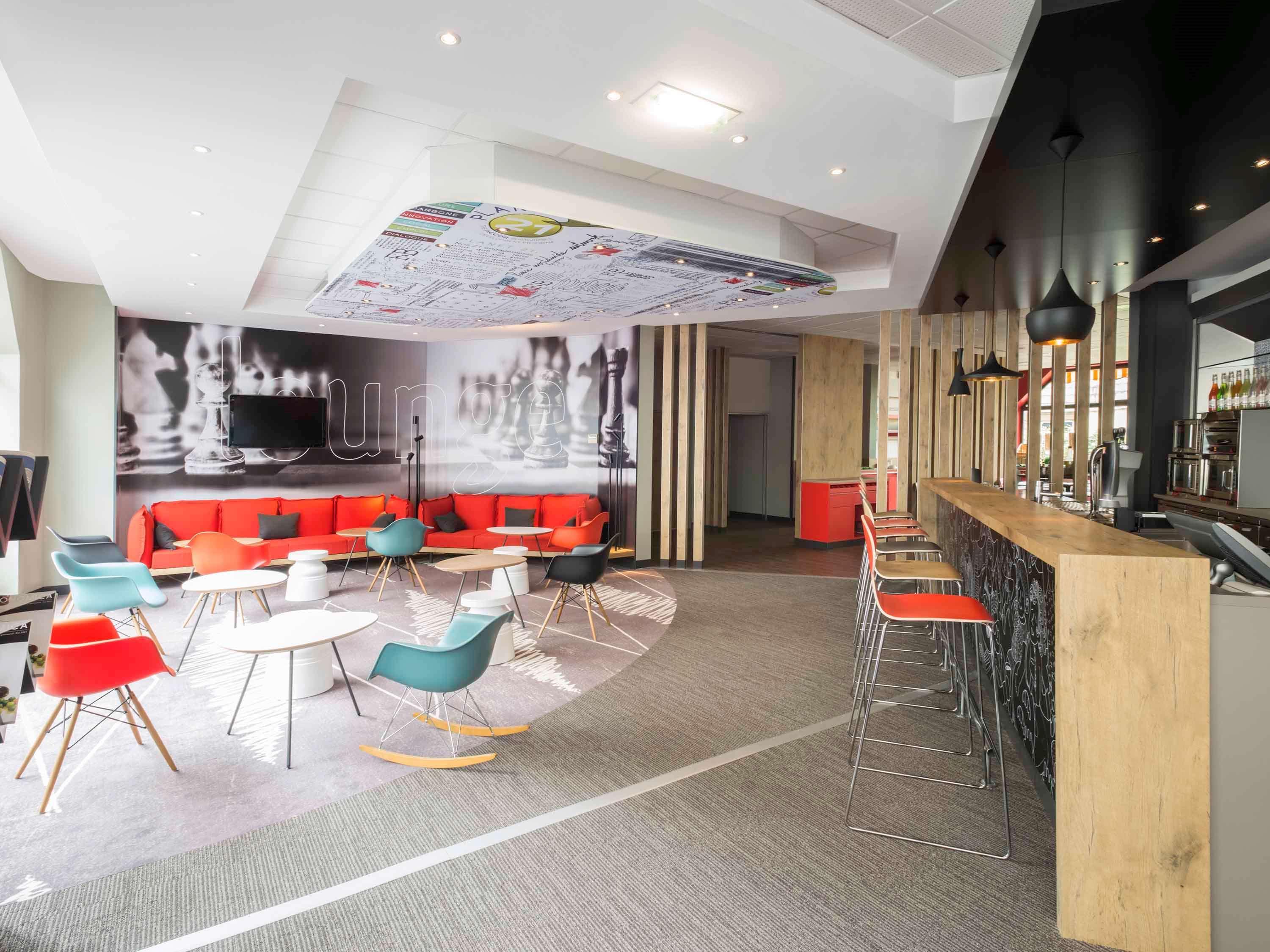 ホテル Ibis Nantes Centre Tour Bretagne エクステリア 写真