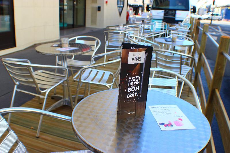 ホテル Ibis Nantes Centre Tour Bretagne エクステリア 写真