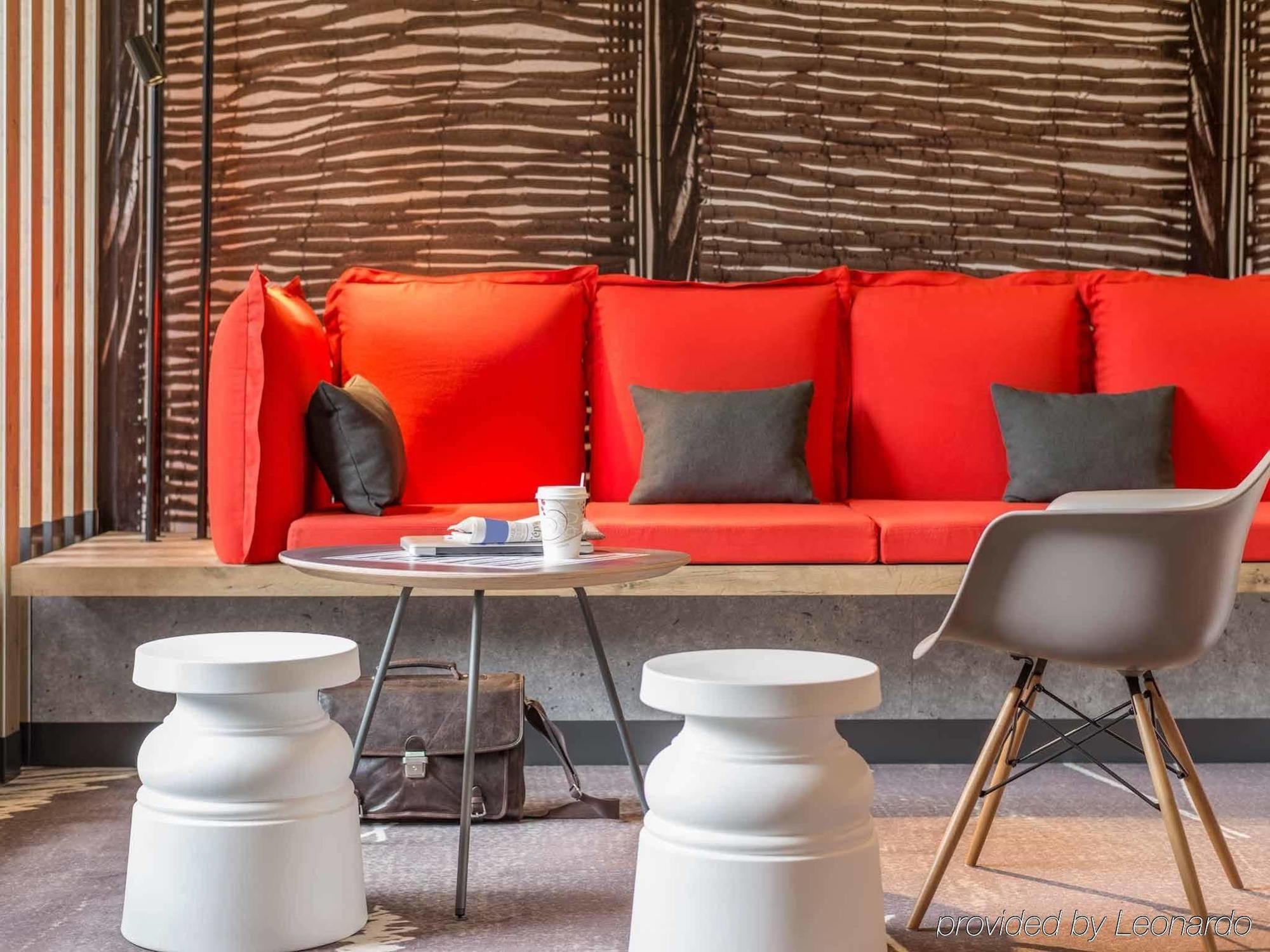 ホテル Ibis Nantes Centre Tour Bretagne エクステリア 写真