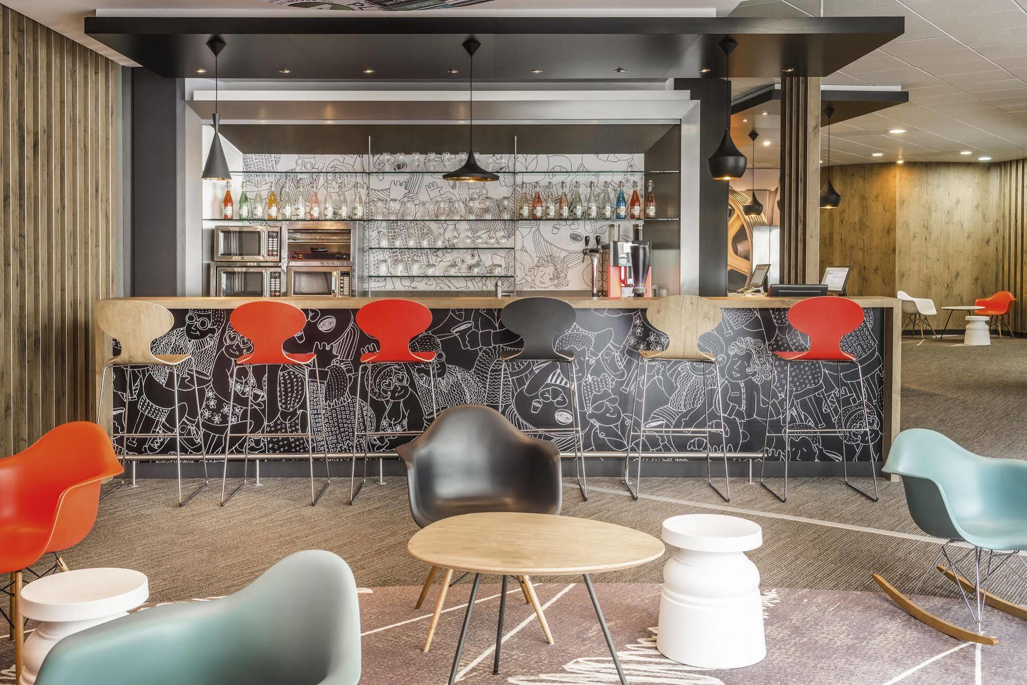 ホテル Ibis Nantes Centre Tour Bretagne エクステリア 写真